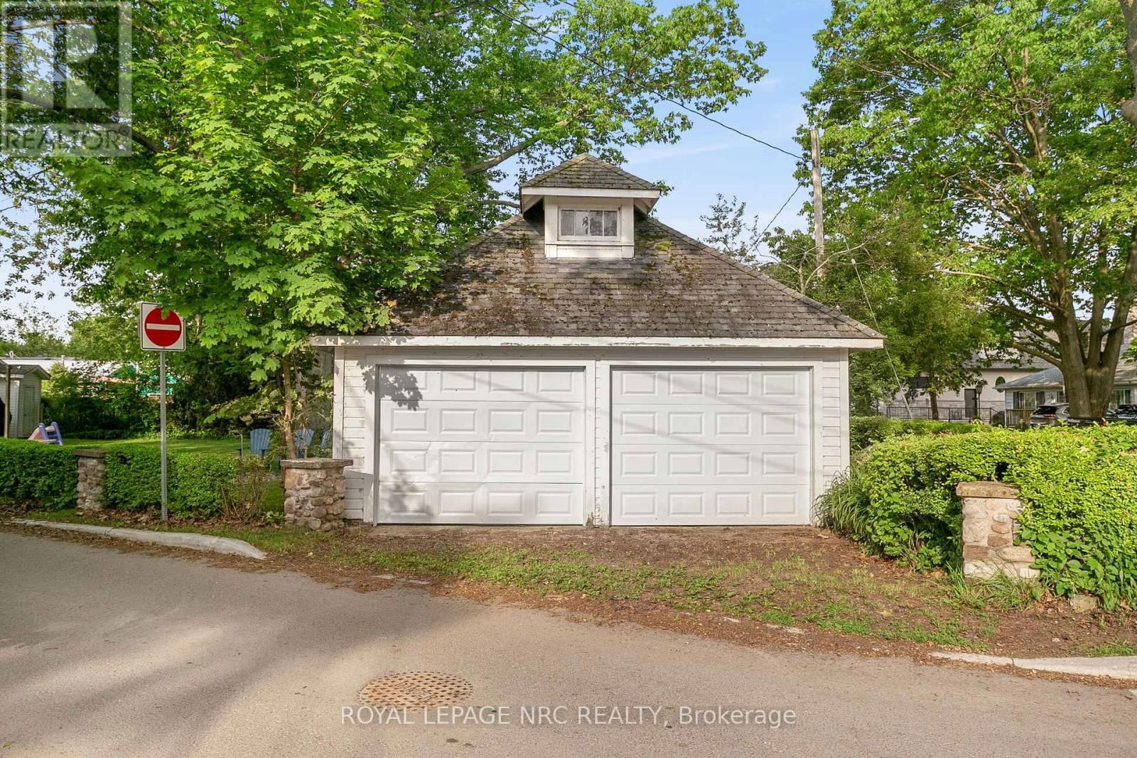 3786 TERRACE LANE Image 23
