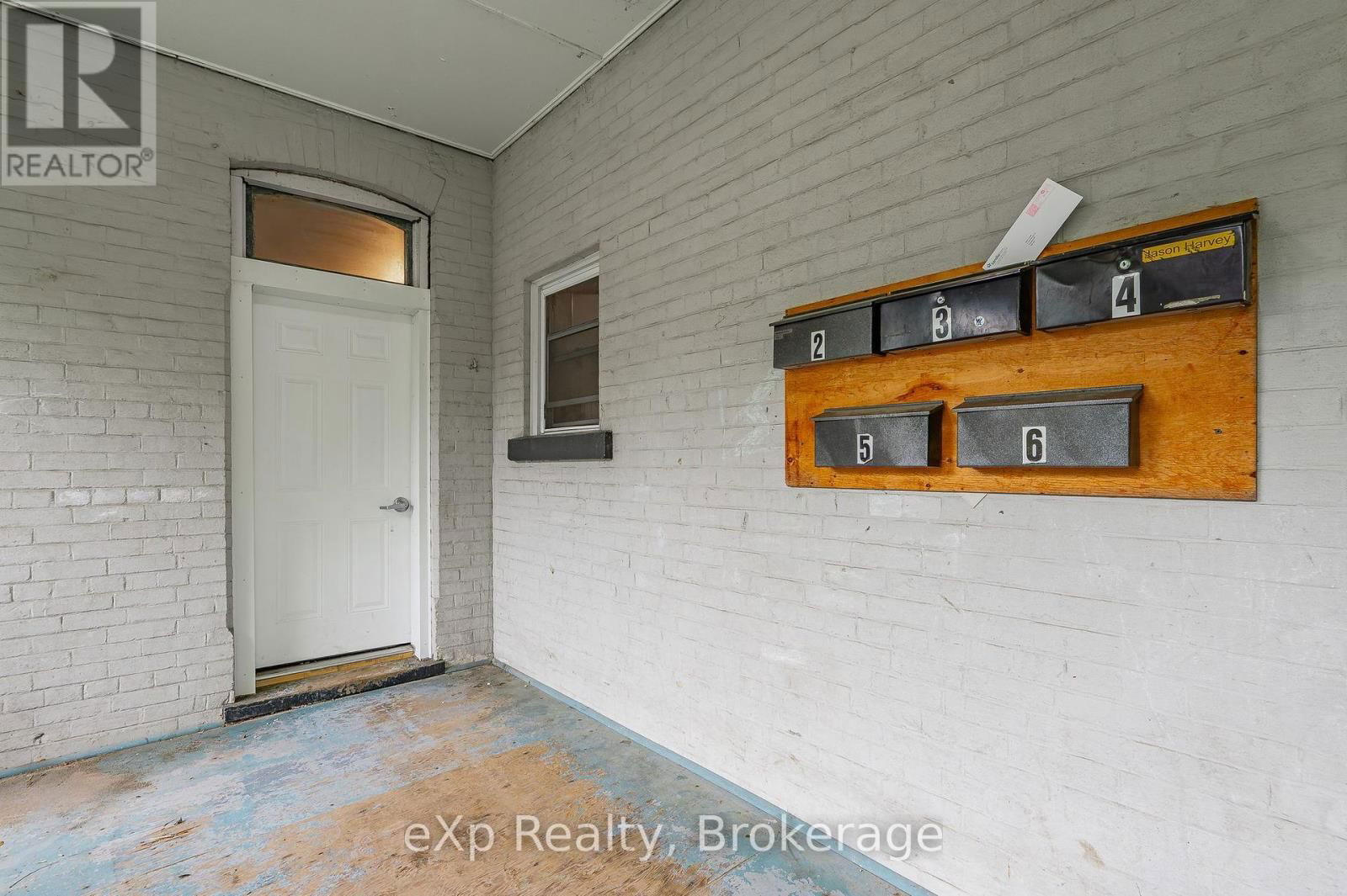 138 CHATHAM STREET Image 10