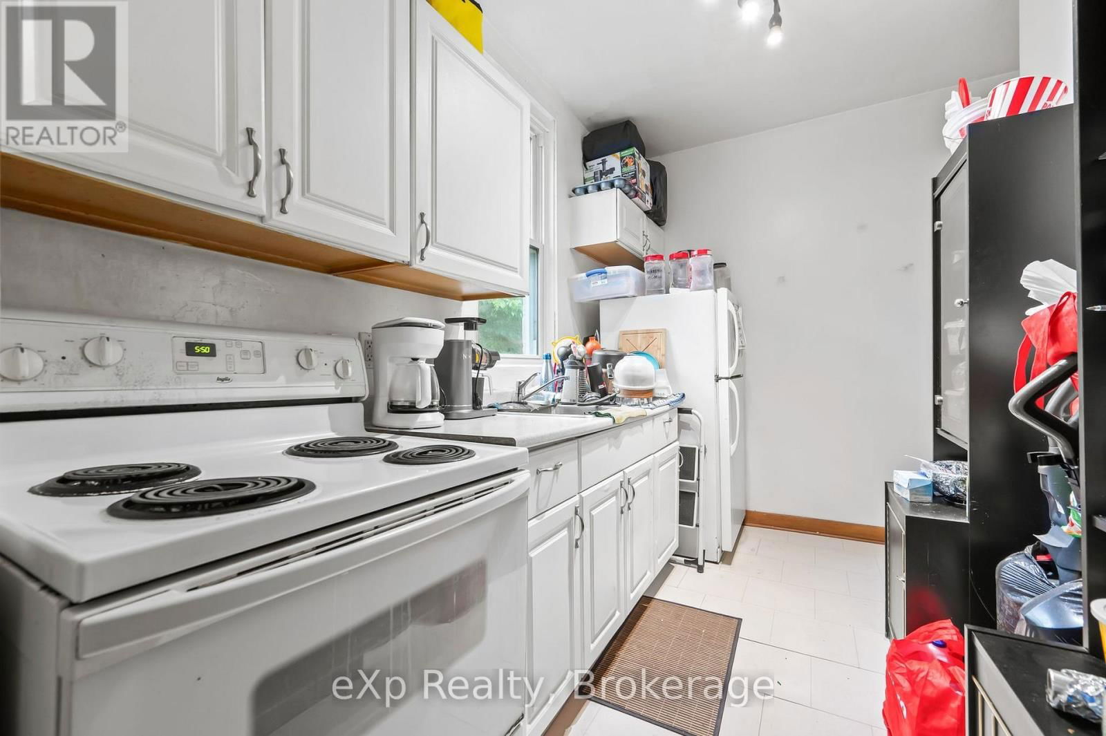 138 CHATHAM STREET Image 15