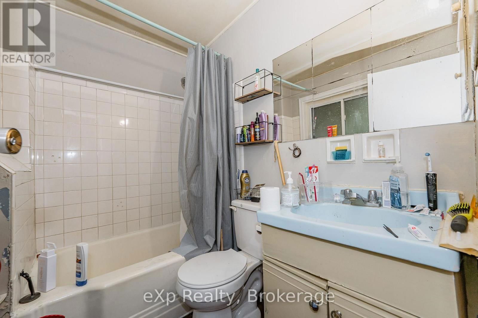 138 CHATHAM STREET Image 22