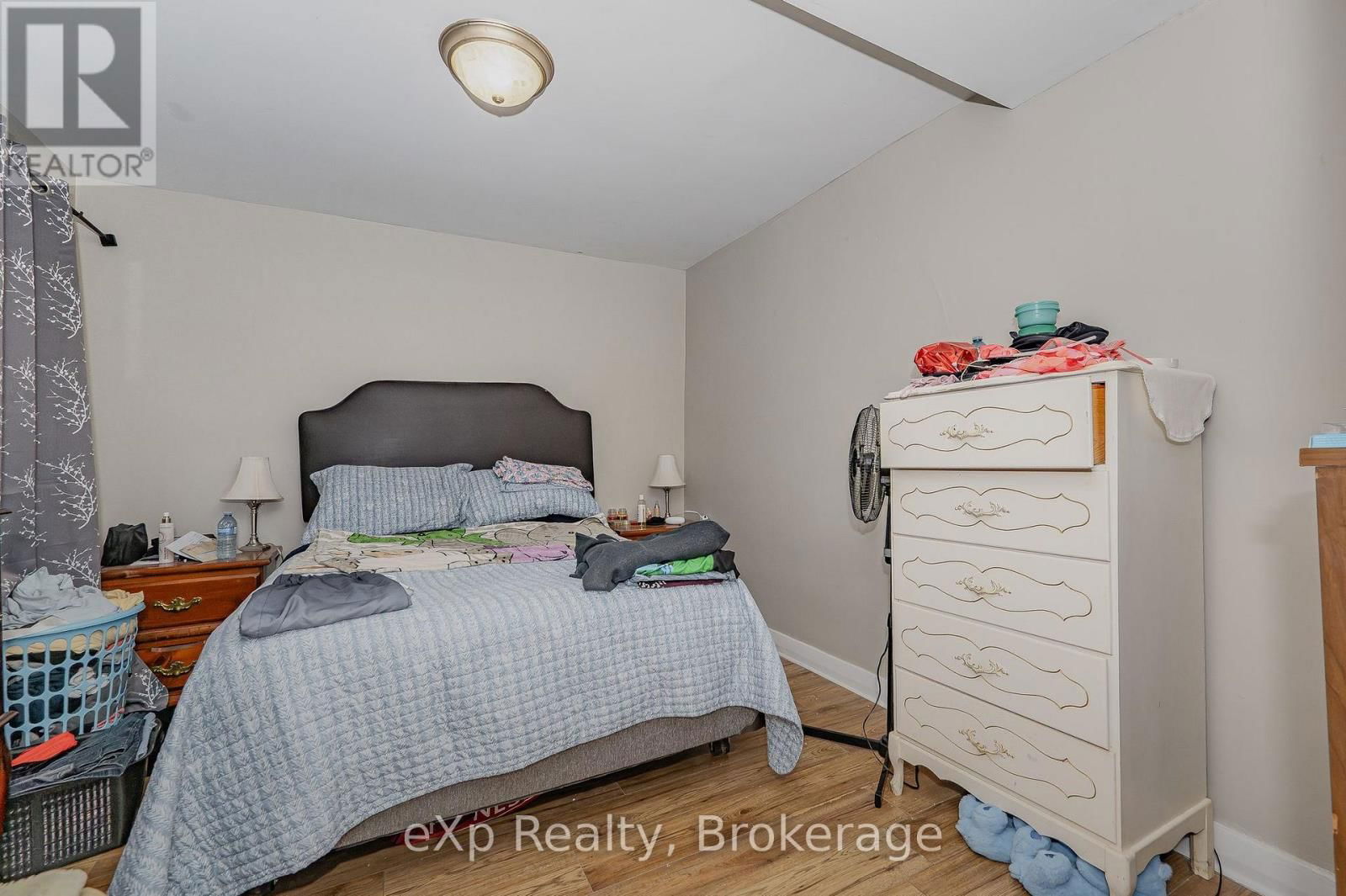 138 CHATHAM STREET Image 28
