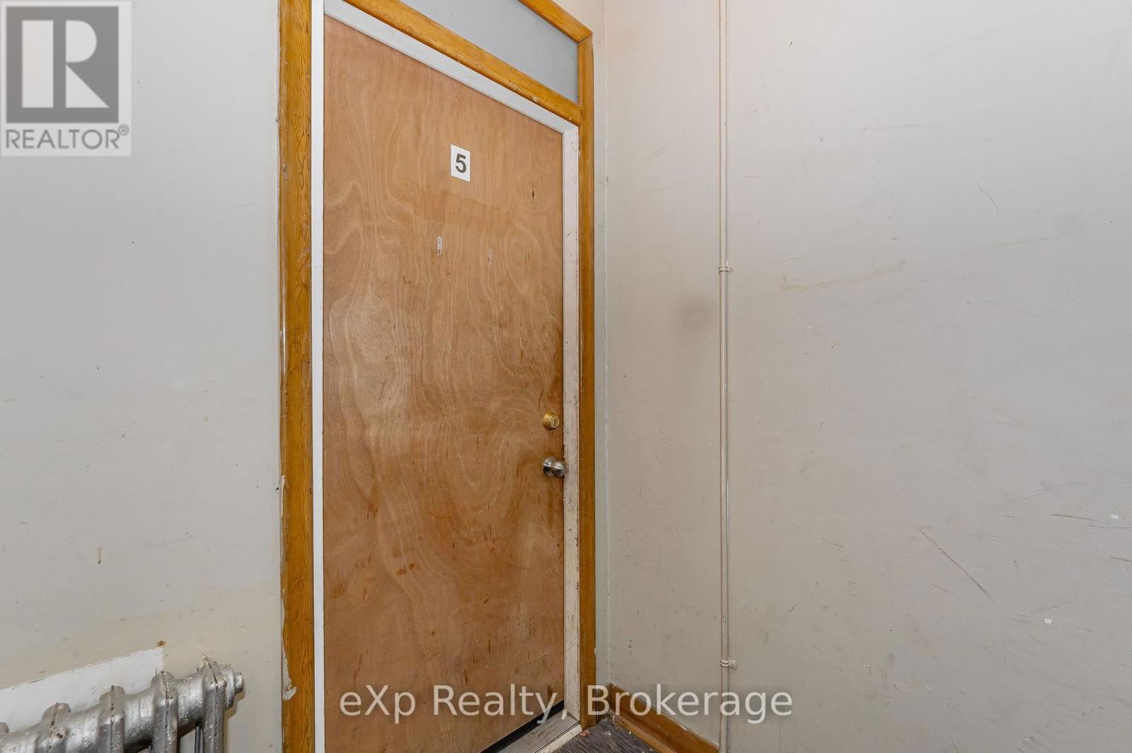 138 CHATHAM STREET Image 31