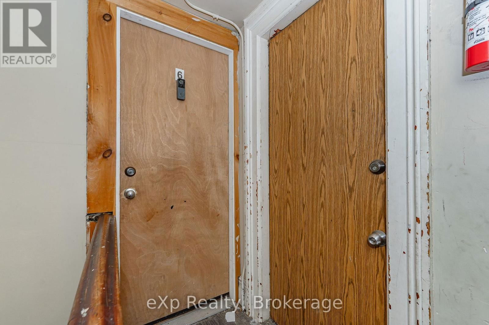 138 CHATHAM STREET Image 39