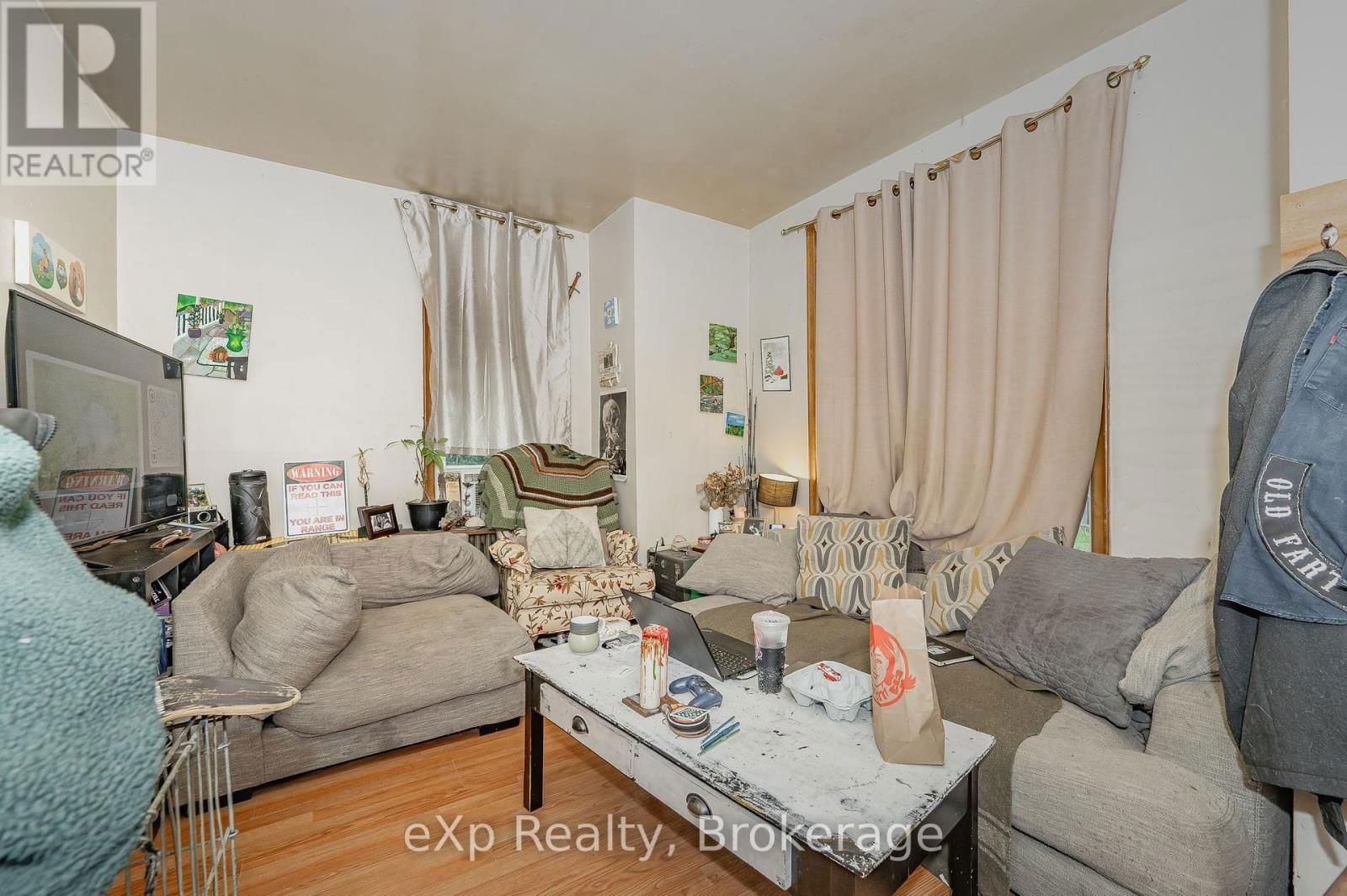 138 CHATHAM STREET Image 4