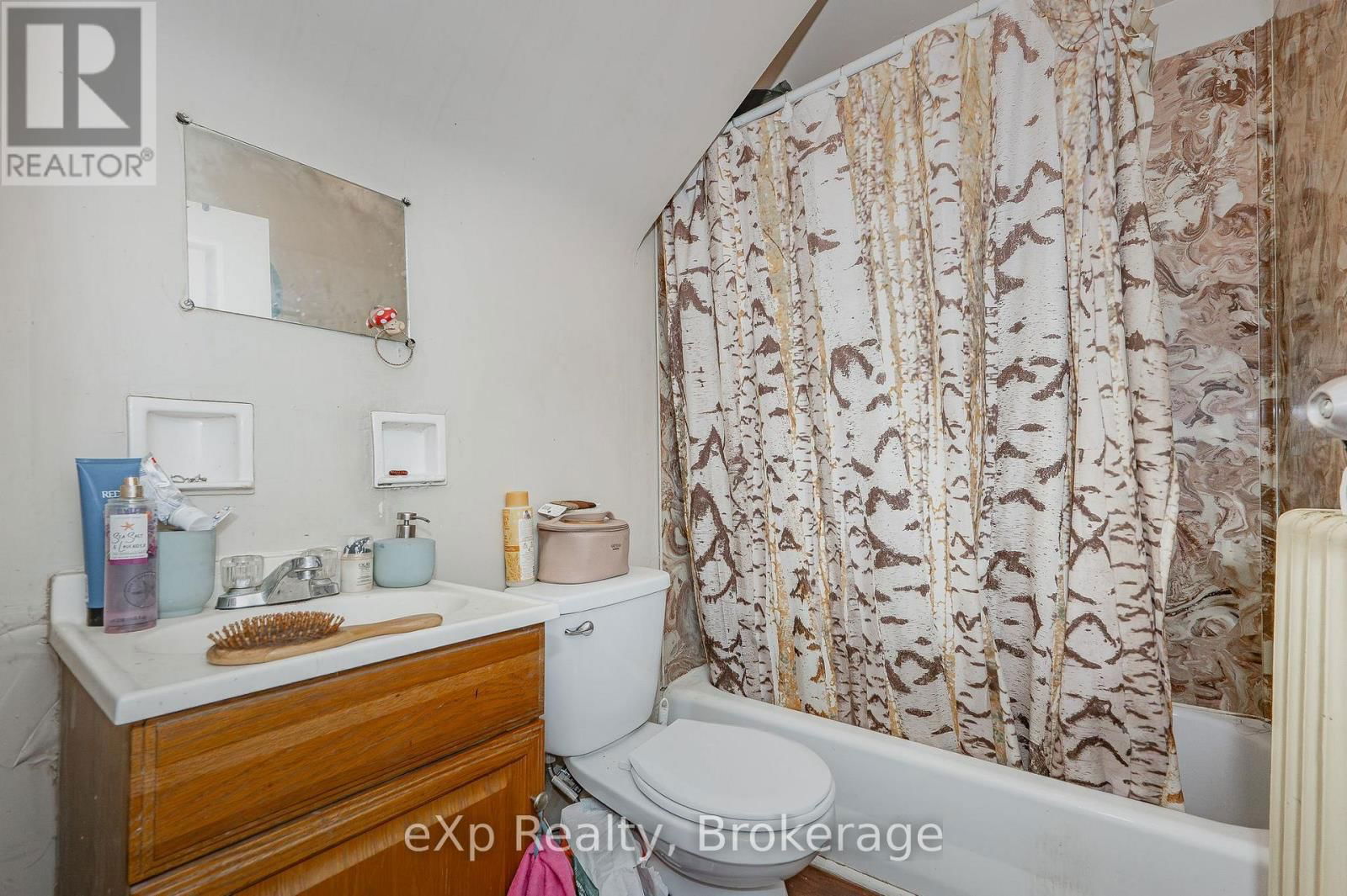 138 CHATHAM STREET Image 7