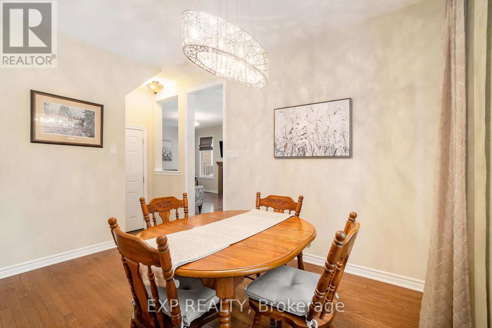 405 MEADOWHAWK CRESCENT Image 10
