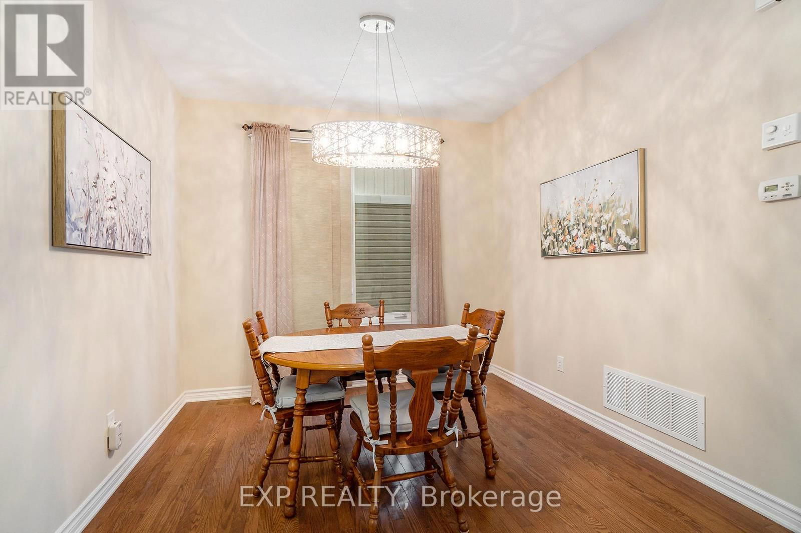405 MEADOWHAWK CRESCENT Image 11