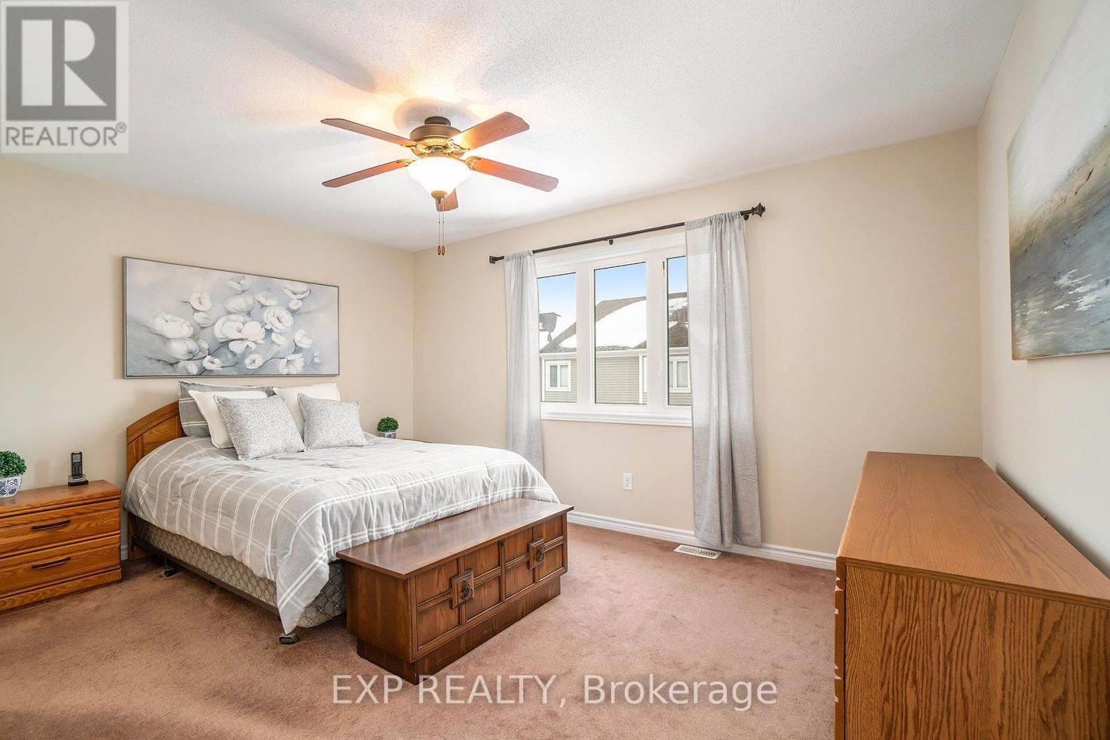 405 MEADOWHAWK CRESCENT Image 19