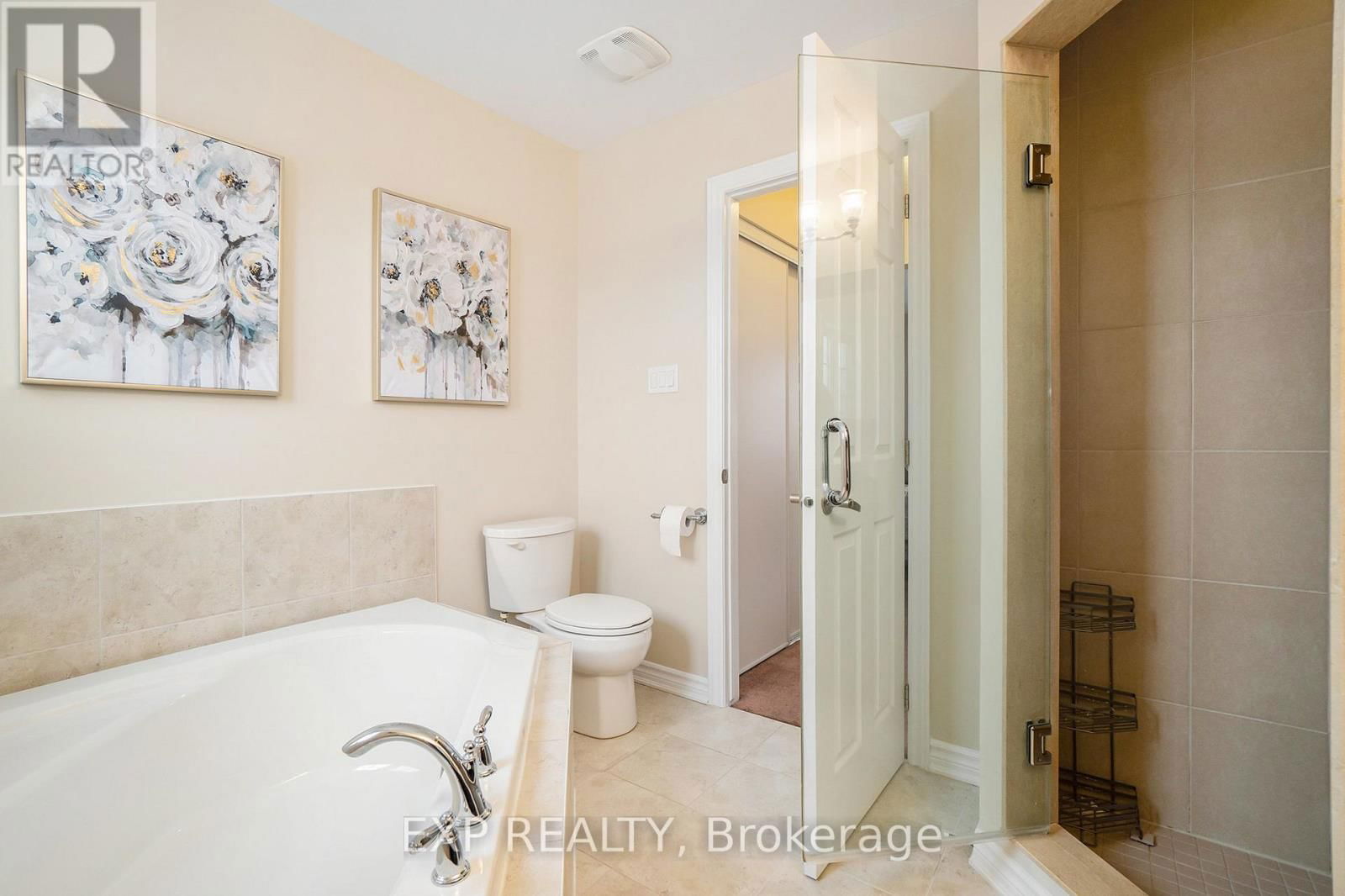 405 MEADOWHAWK CRESCENT Image 21