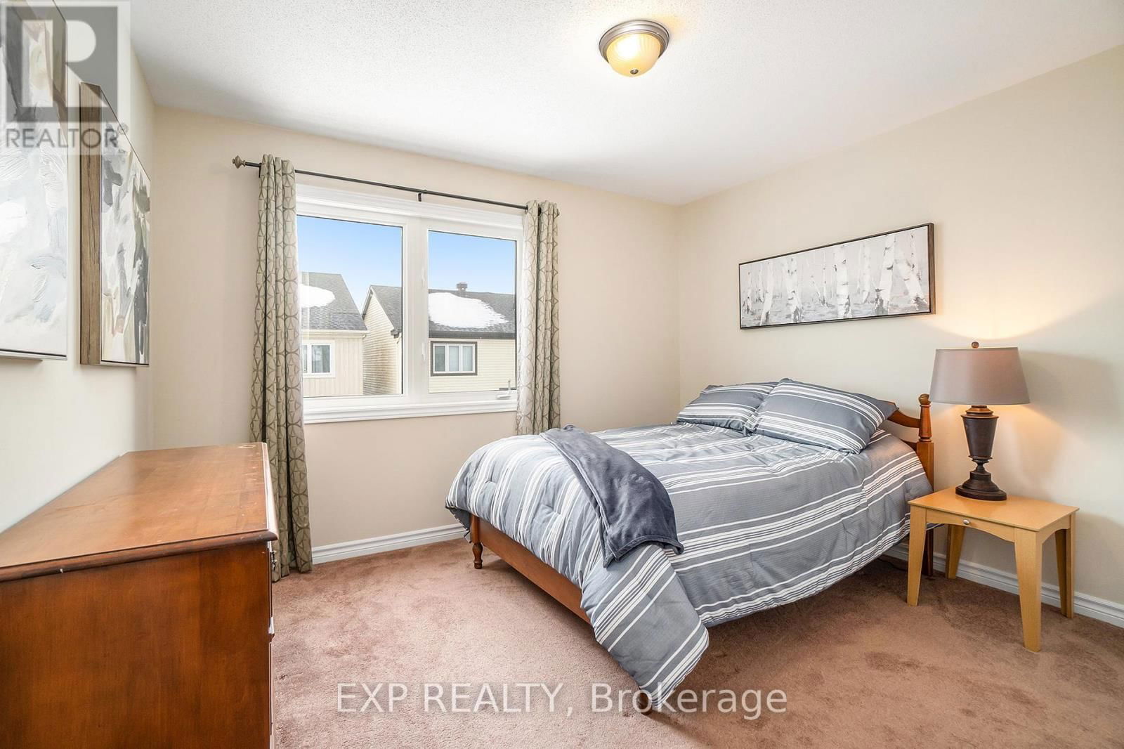 405 MEADOWHAWK CRESCENT Image 26