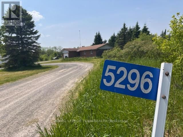 5296 PANMURE ROAD Image 10