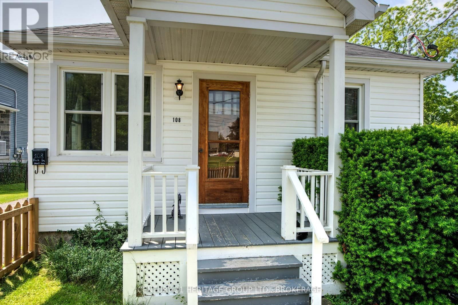 108 PARK STREET Image 2