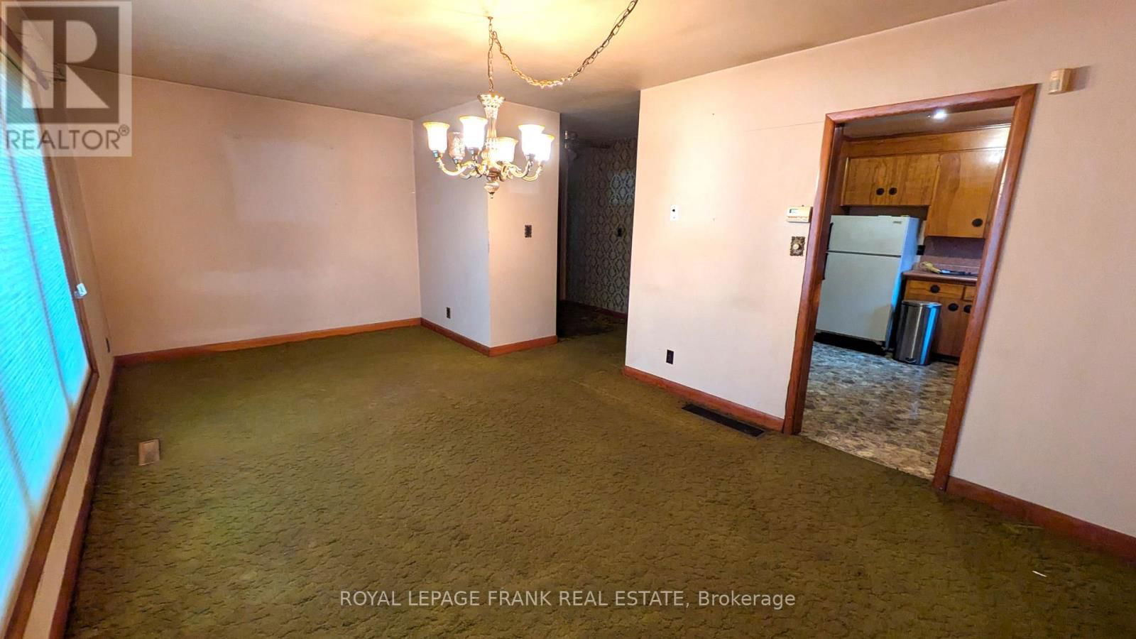 94 ROLLINS DRIVE Image 5