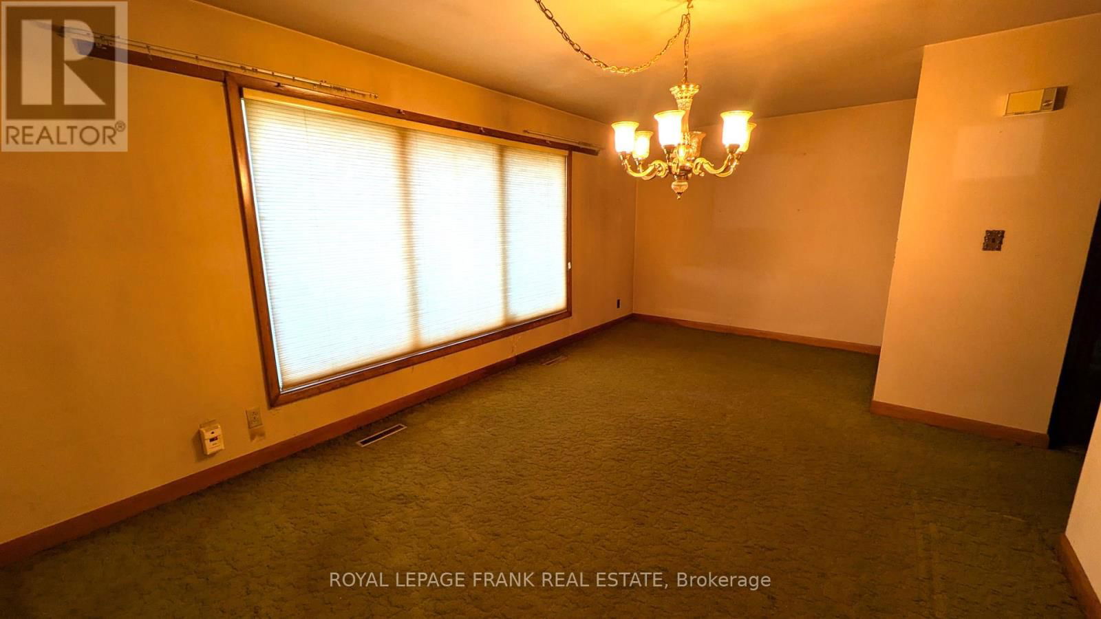94 ROLLINS DRIVE Image 6