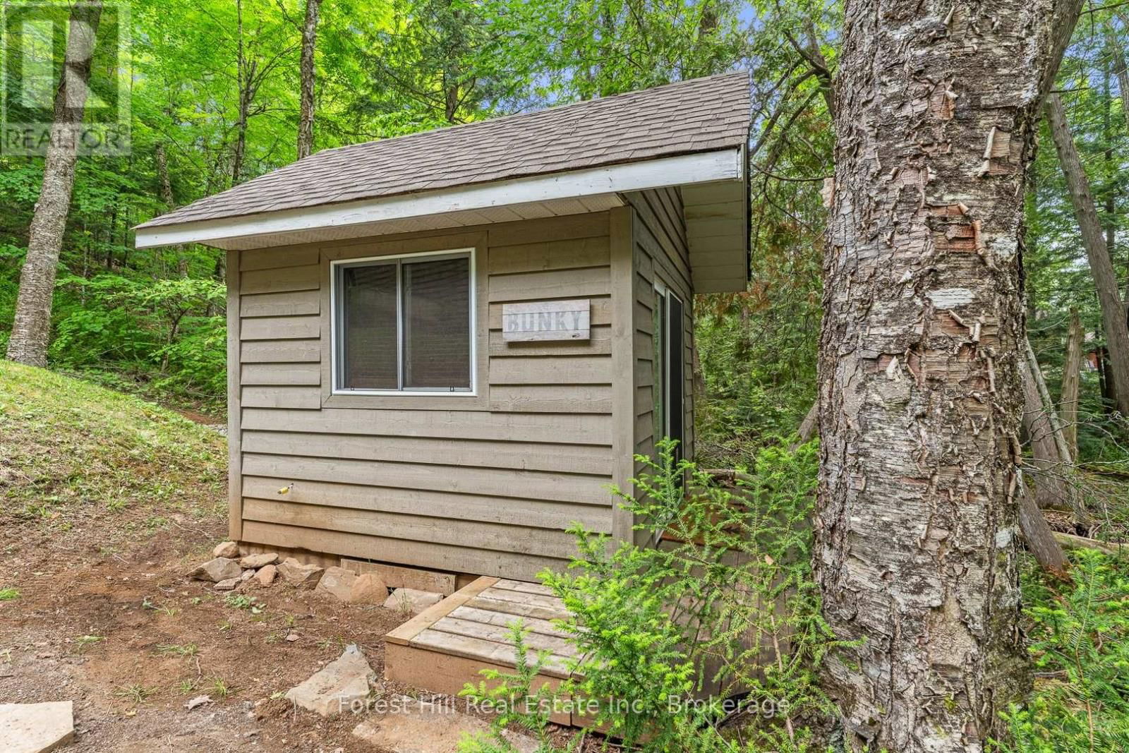 922 SALMON LAKE ROAD Image 39