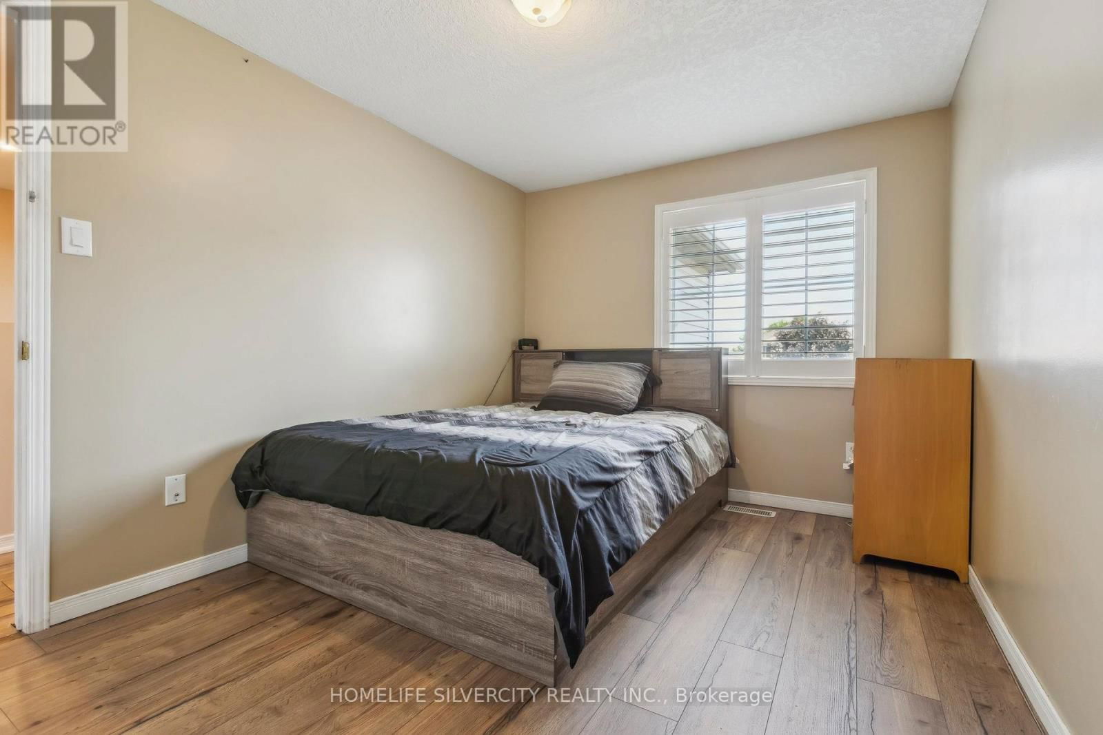 221 GREY FOX DRIVE Image 15