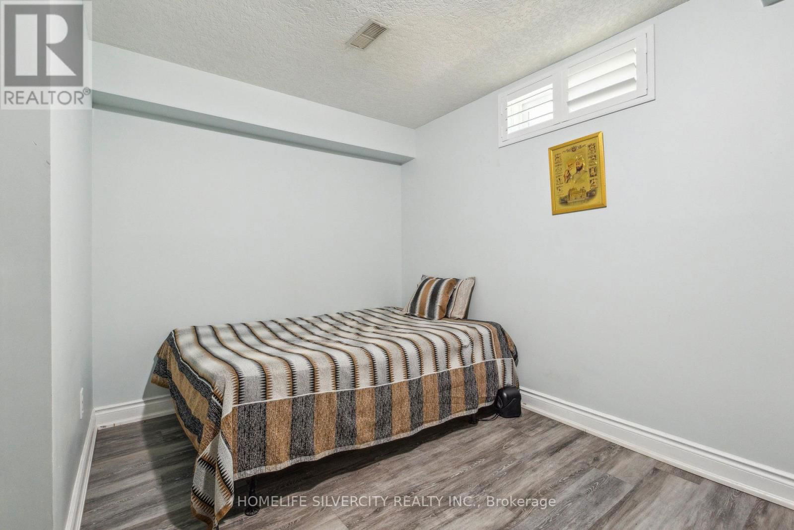 221 GREY FOX DRIVE Image 24