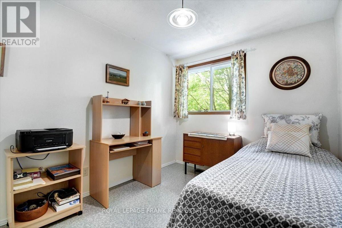 538 SKENE ROAD Image 18