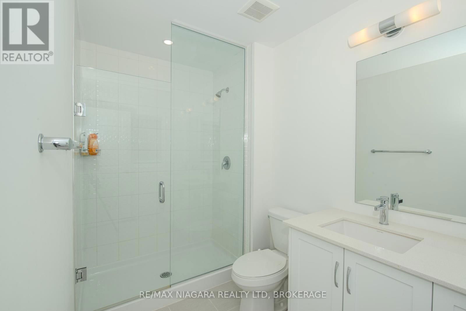 100 BLACKBIRD WAY Image 15