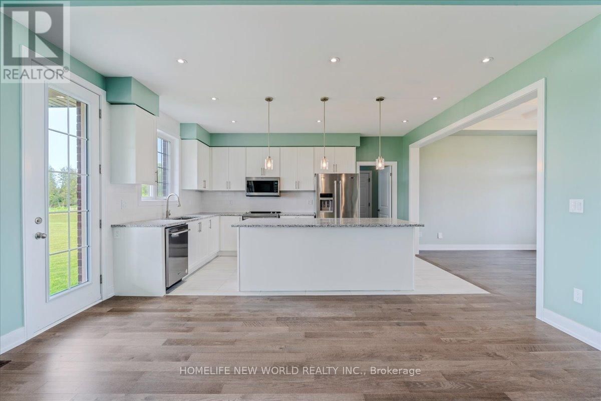 2 BAY VISTA GATE Image 10
