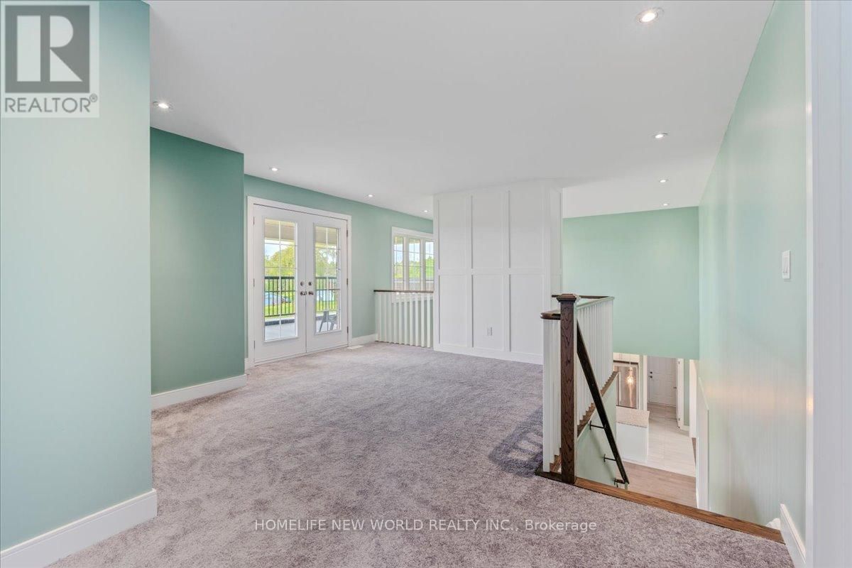 2 BAY VISTA GATE Image 19