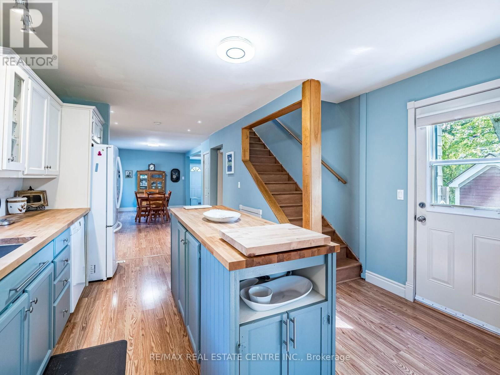 25 HIGHLANDER STREET Image 14
