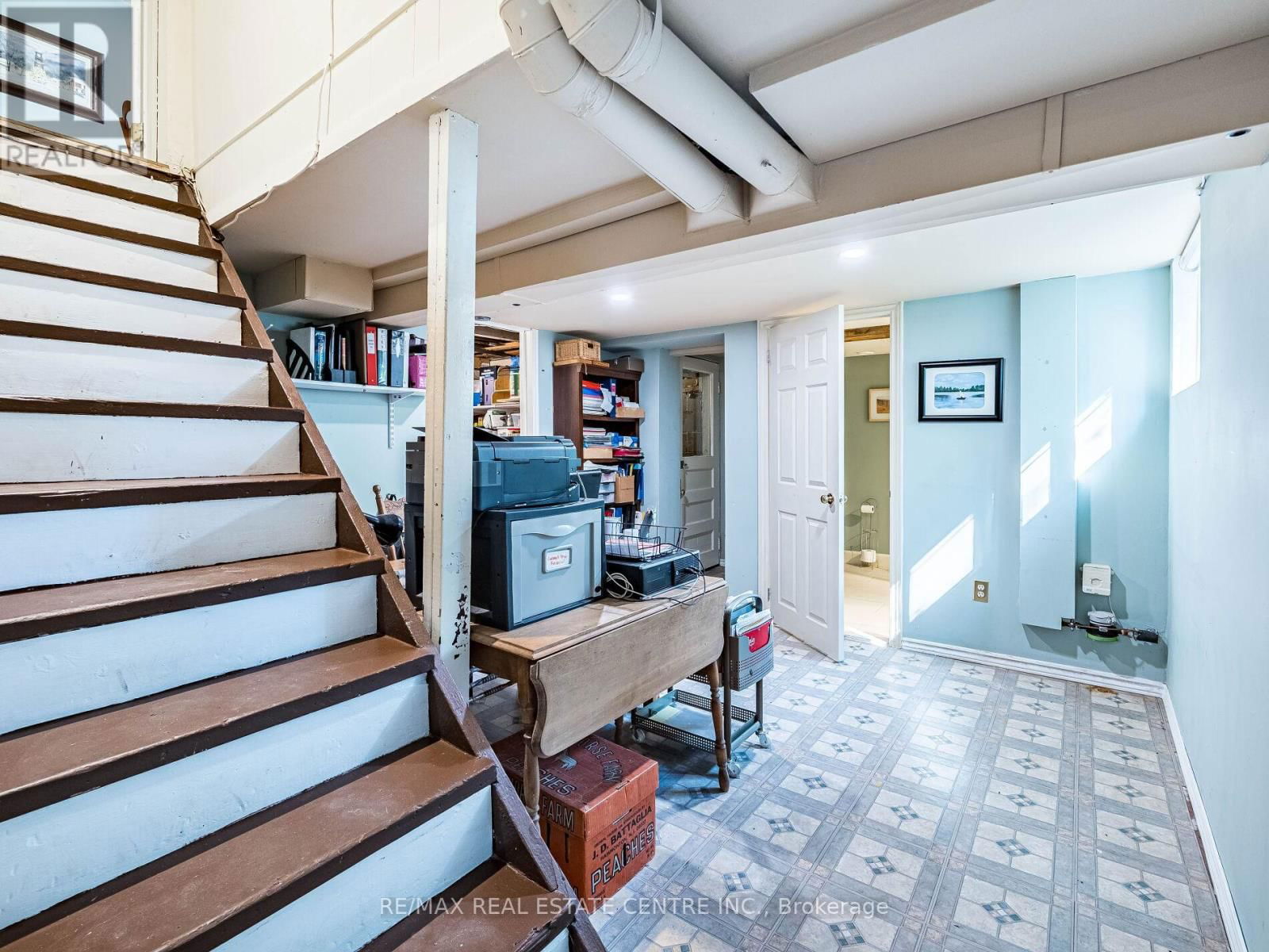 25 HIGHLANDER STREET Image 25