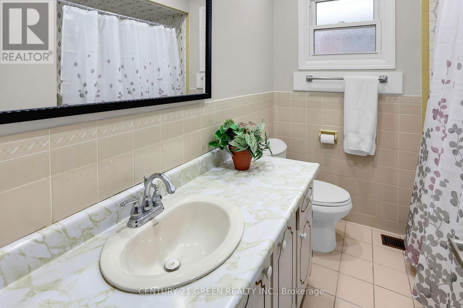 7812 BADGER ROAD Image 18