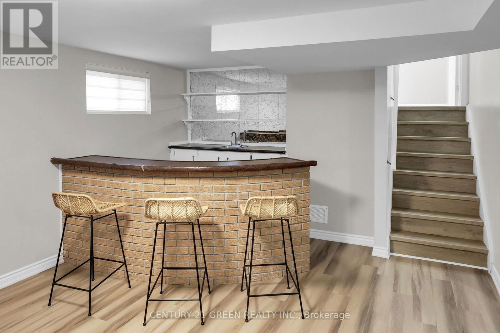 7812 BADGER ROAD Image 21