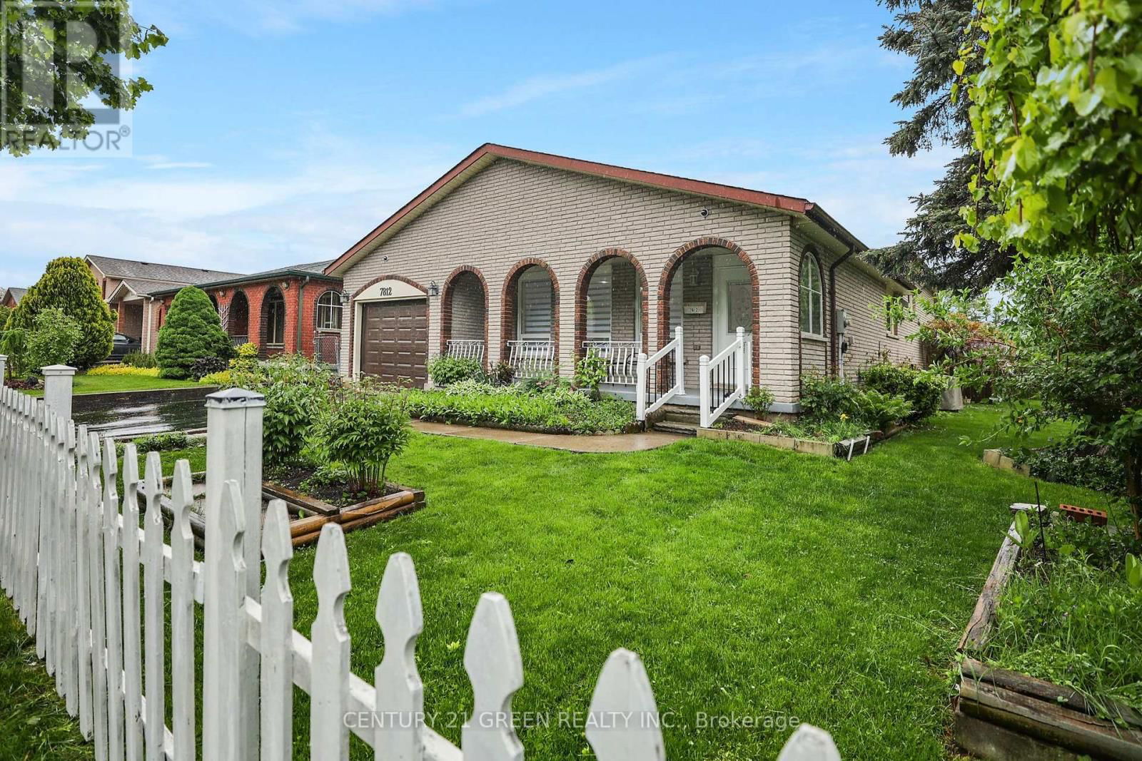 7812 BADGER ROAD Image 3