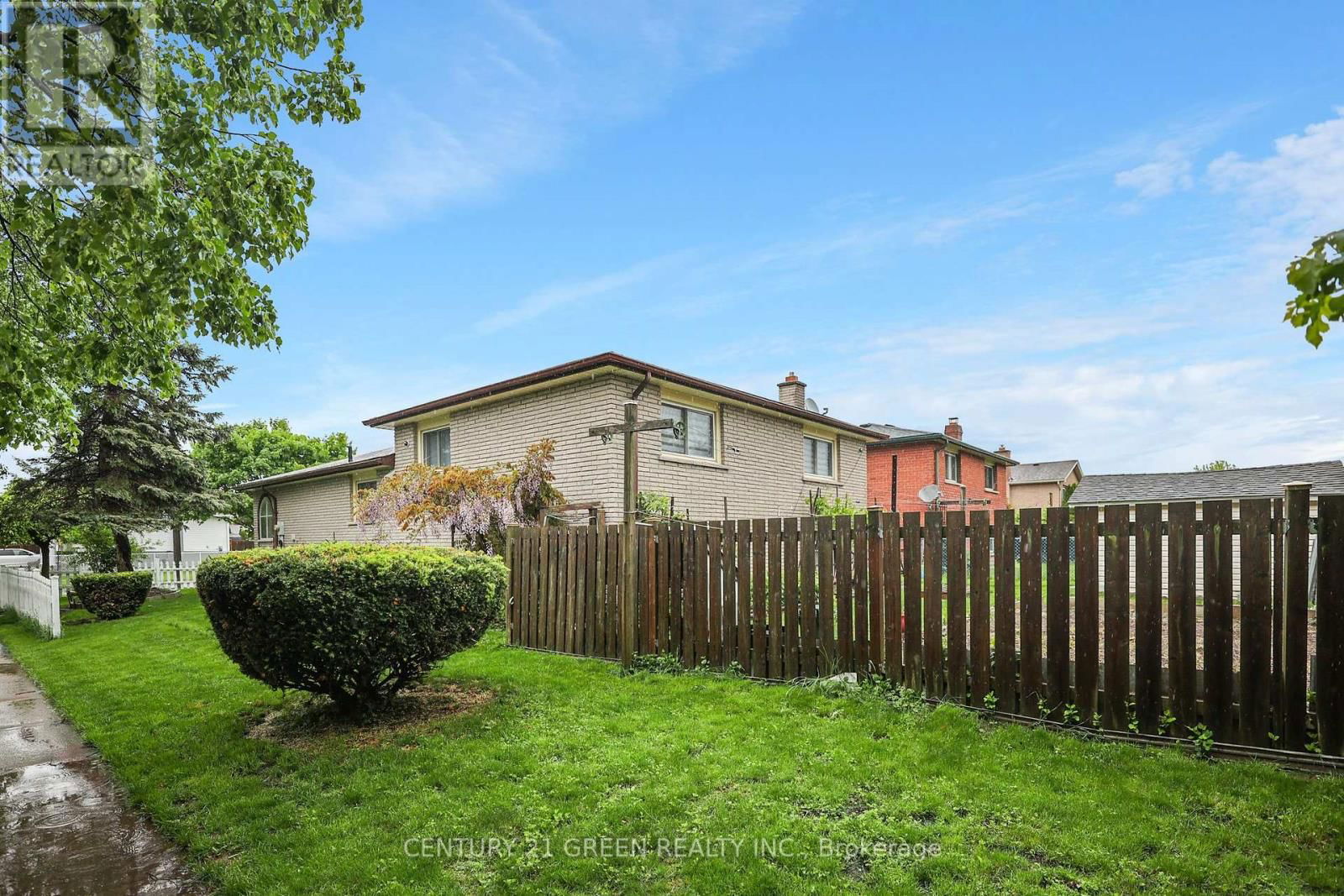 7812 BADGER ROAD Image 31