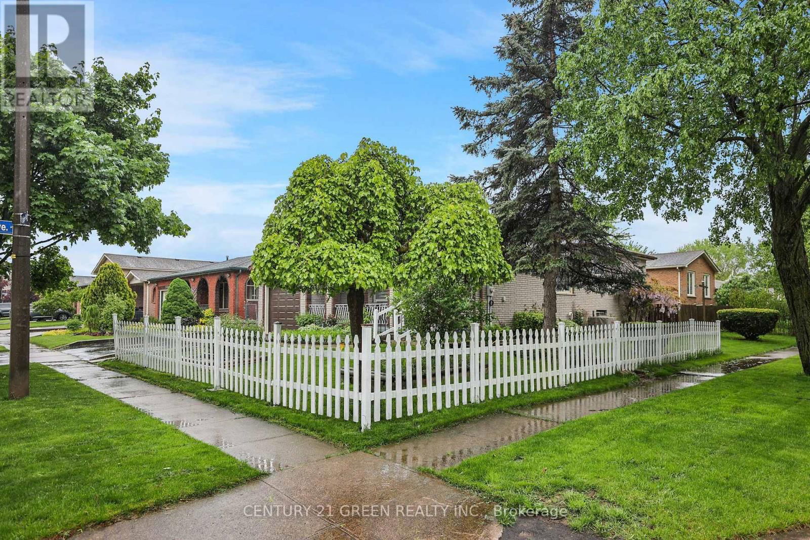 7812 BADGER ROAD Image 33