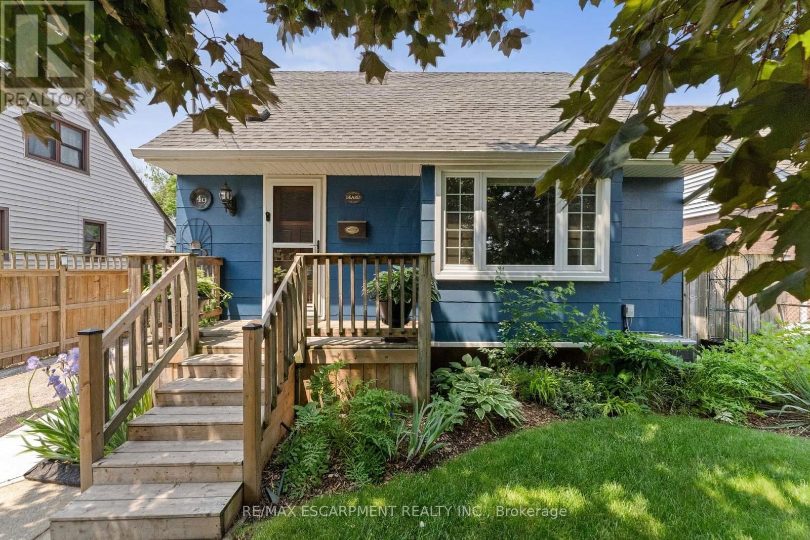 49 EATON PLACE Image 1