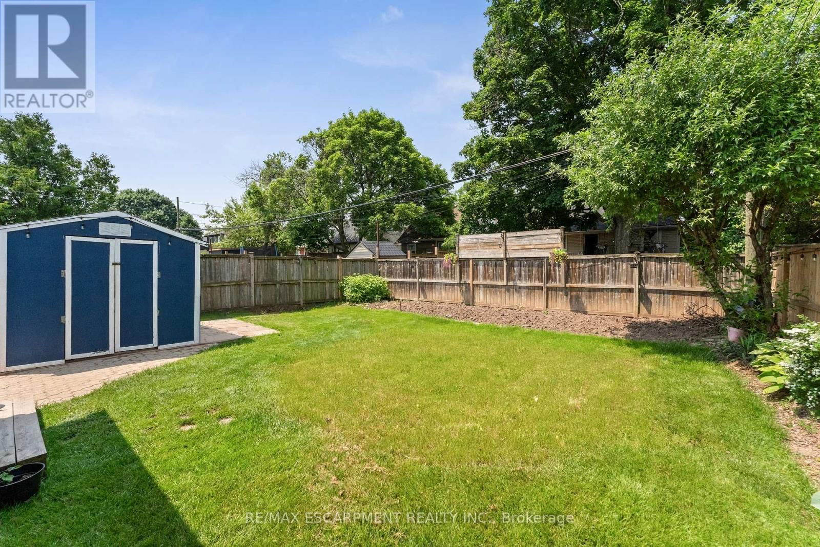 49 EATON PLACE Image 38