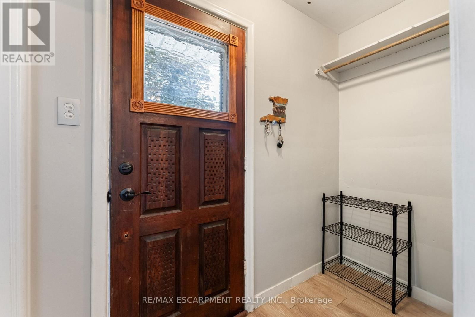 49 EATON PLACE Image 4