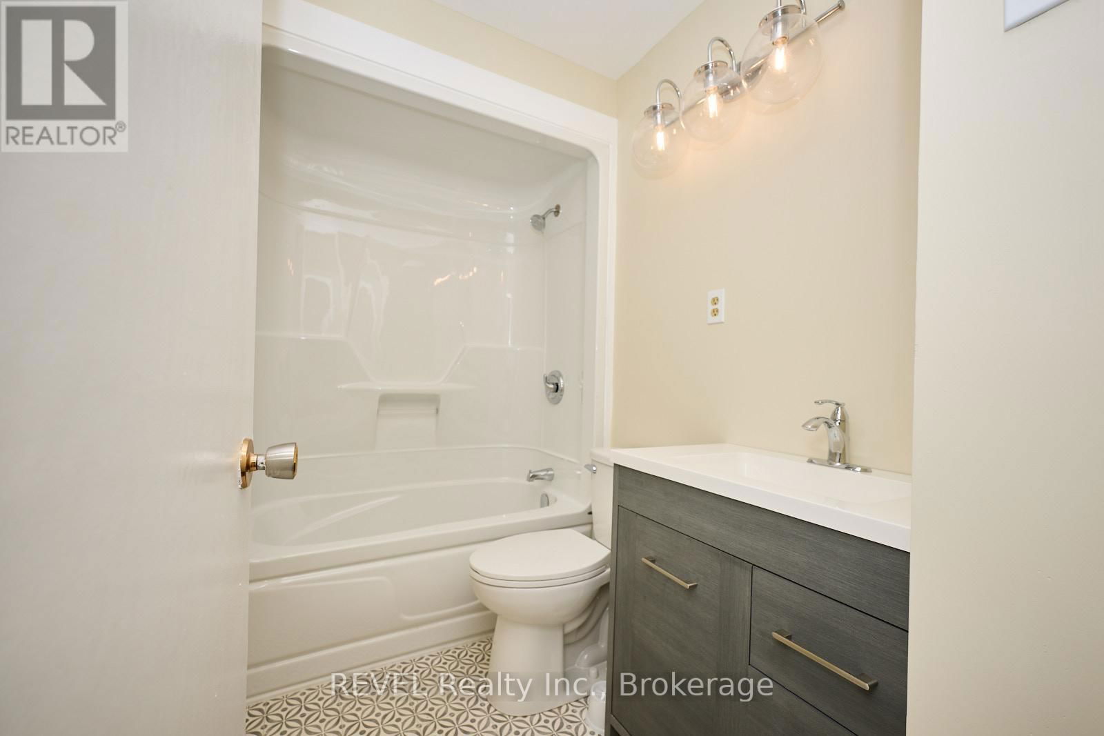 8076 BEAVERDAMS ROAD Image 19