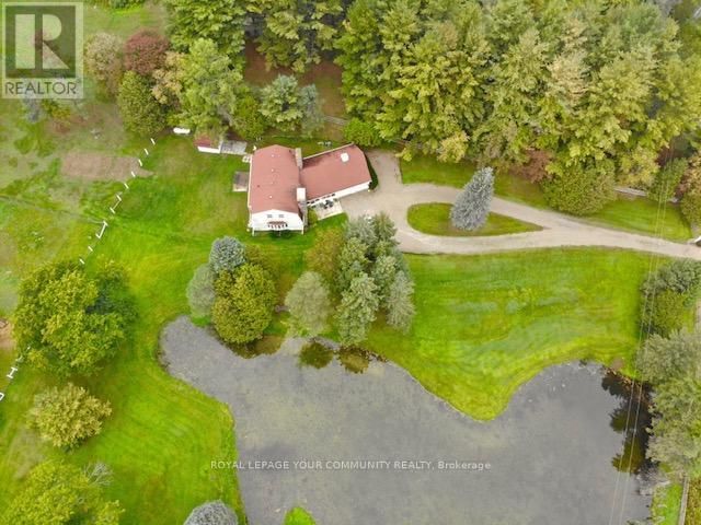 934190 AIRPORT ROAD Image 32