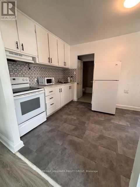 266 EMOND STREET Image 19