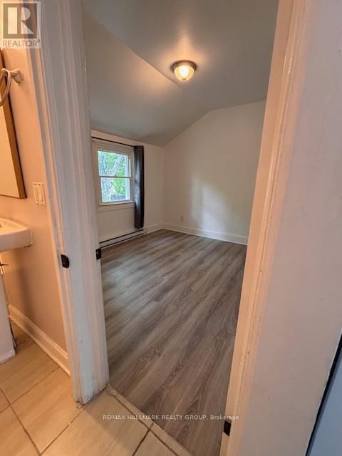 266 EMOND STREET Image 9
