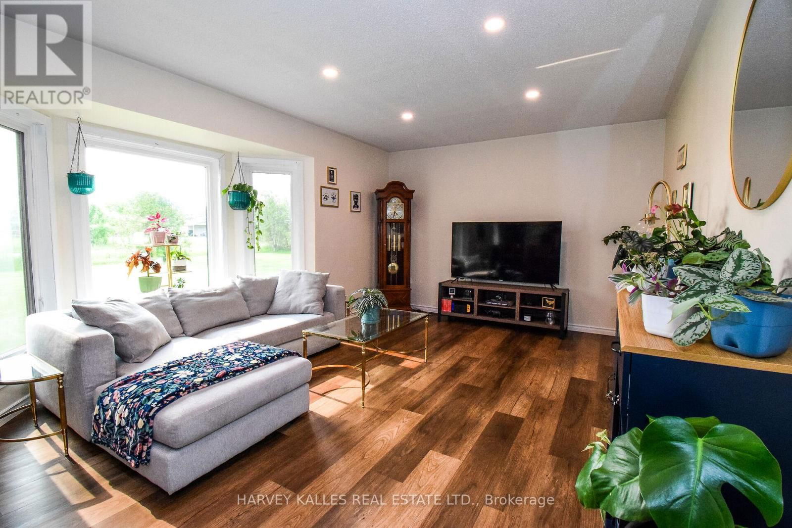 1416 CAISTOR GAINSBORO TOWNLINE Image 11
