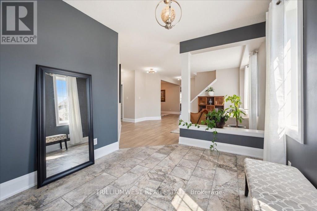 389 BAMBERG CRESCENT Image 5