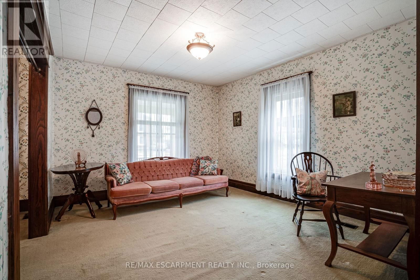 52 ELLIS STREET Image 8