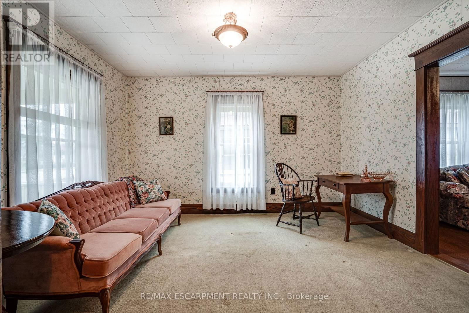 52 ELLIS STREET Image 9