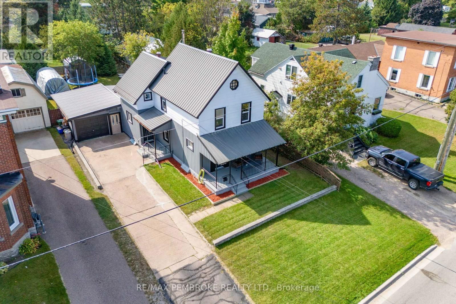 594 MILLER STREET Image 2