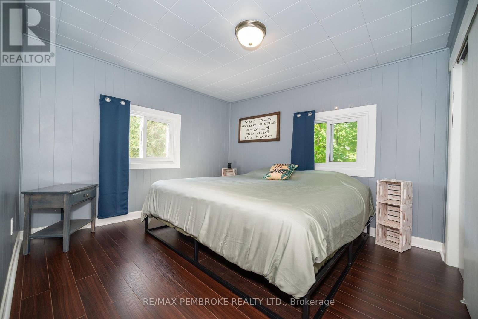 594 MILLER STREET Image 22