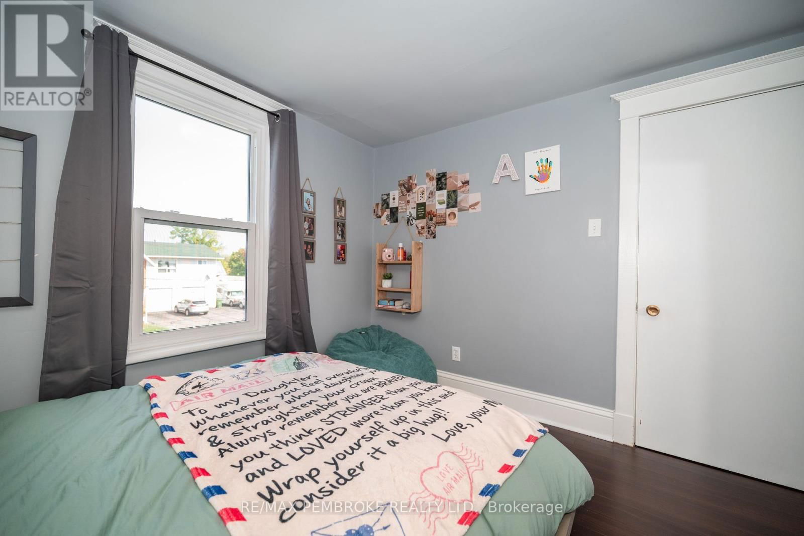 594 MILLER STREET Image 23