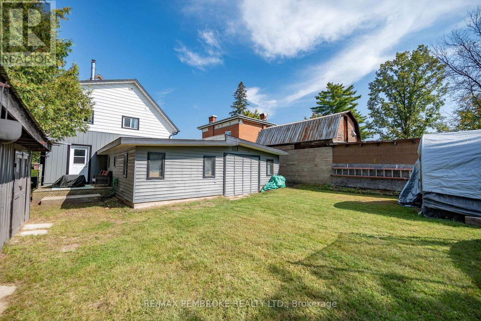 594 MILLER STREET Image 34