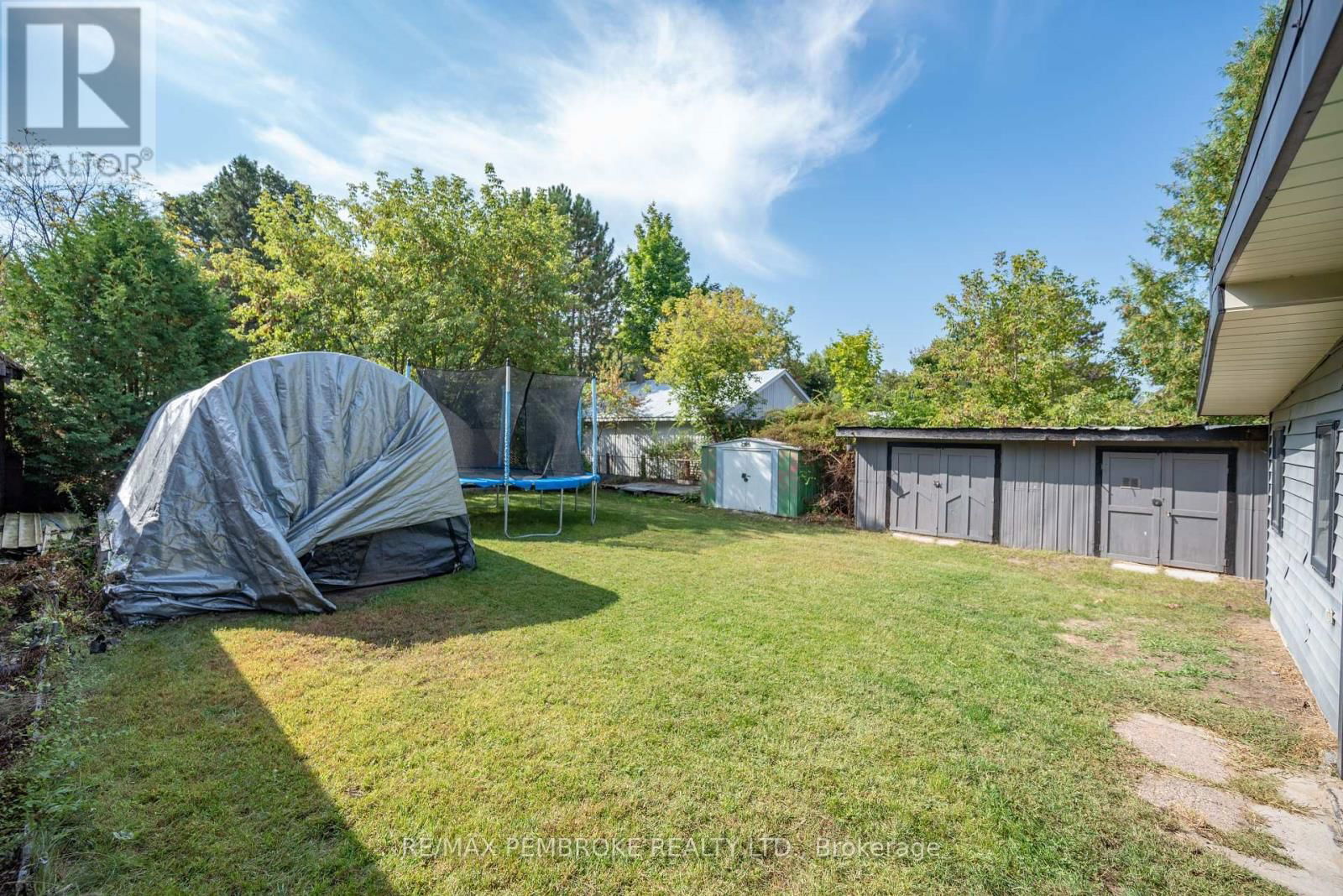 594 MILLER STREET Image 36