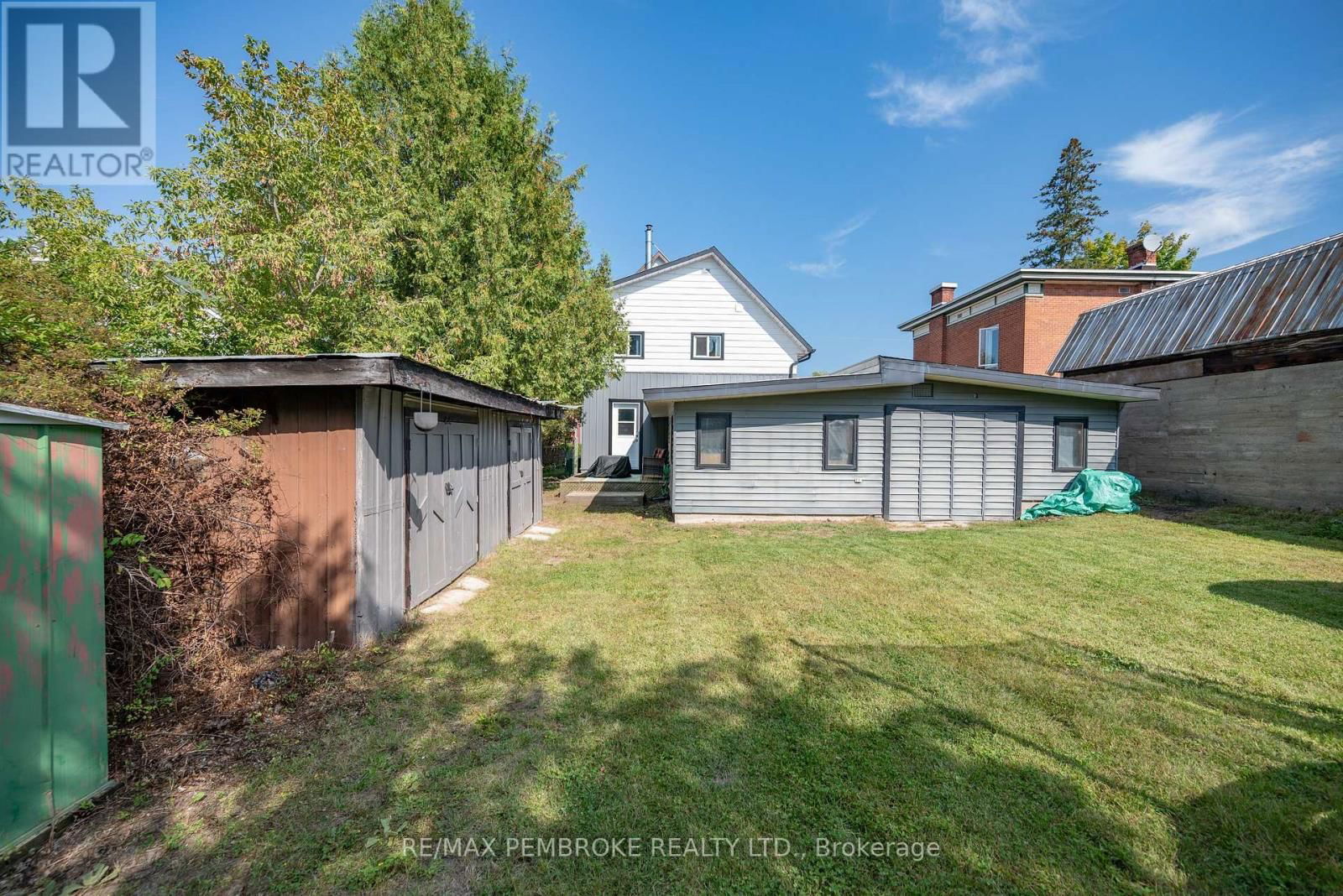 594 MILLER STREET Image 37
