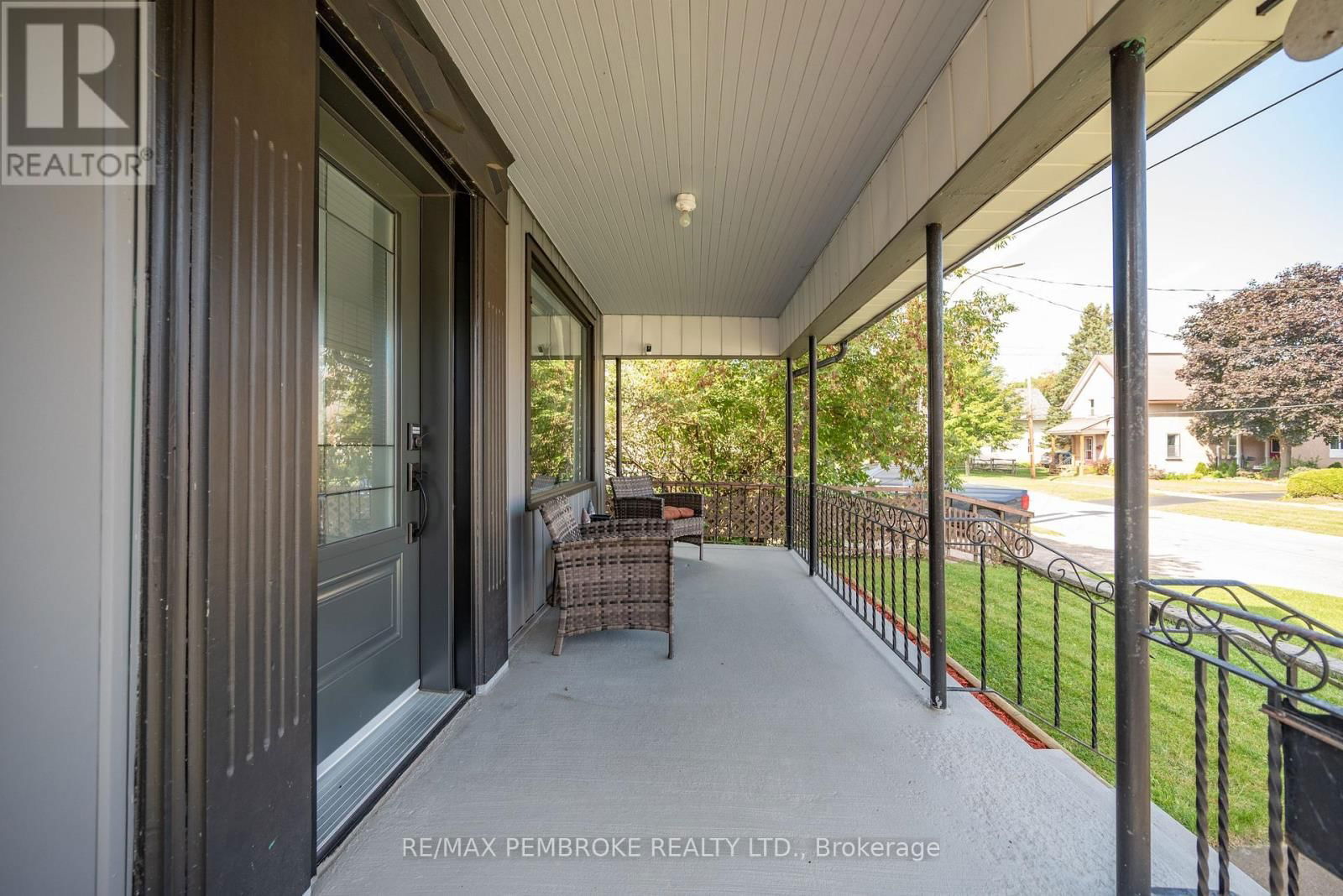 594 MILLER STREET Image 39